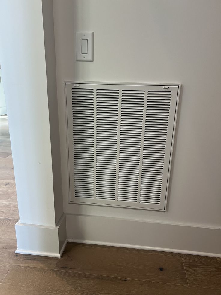 Mistletoe- Grille Cover